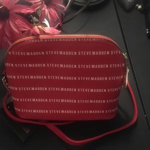 Steven Madden crossbody handbag